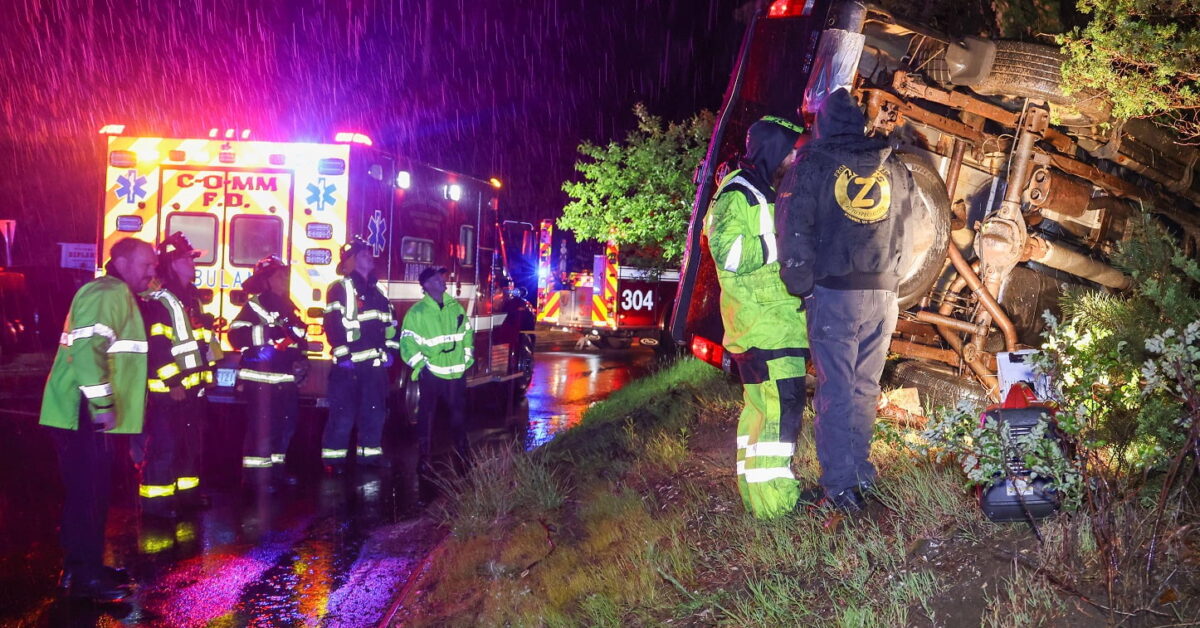 HN PHOTOS: VEHICLE ROLLOVER WITH ENTRAPMENT IN THE MILLS – Hyannis News ...