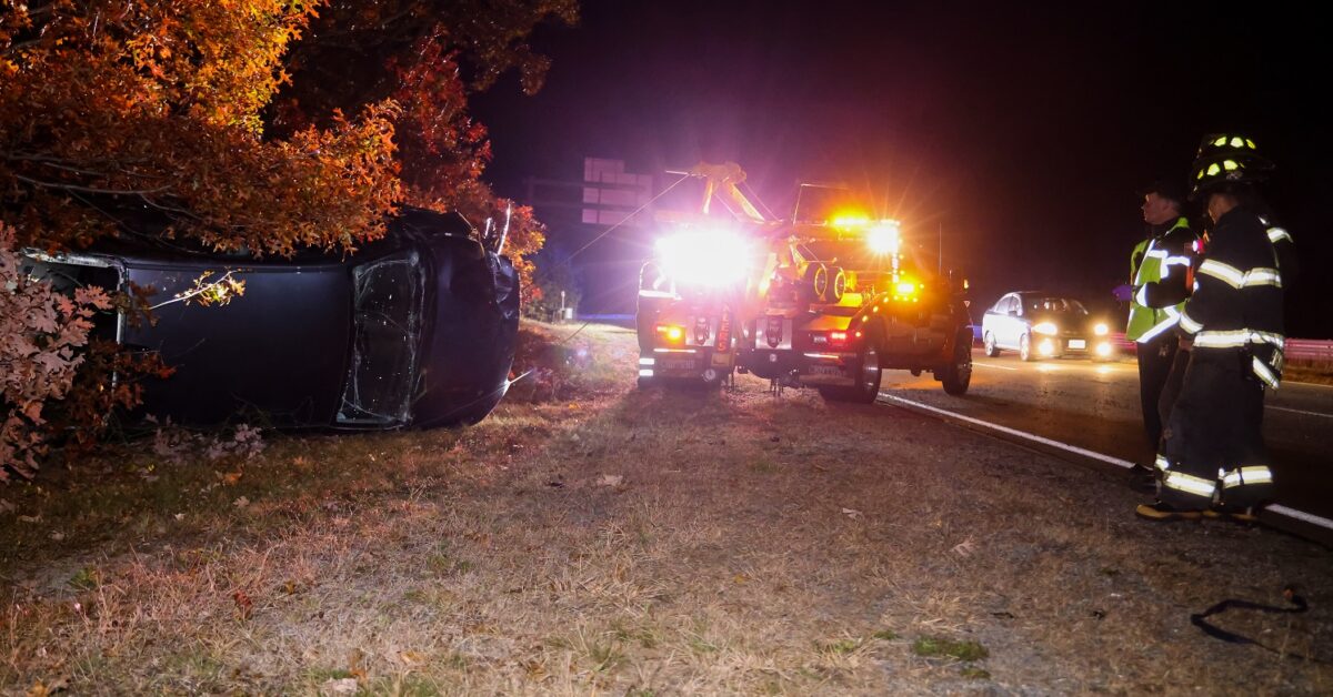 DRIVER EXTRICATED FROM HIDDEN ROLLOVER NEAR SAGAMORE BRIDGE [HN ...