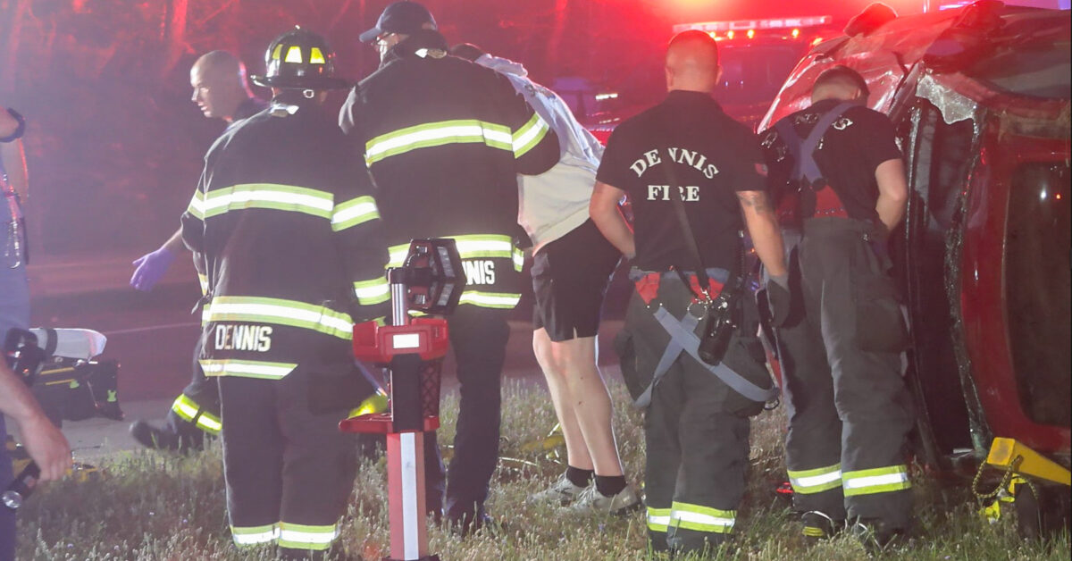WATCH *** DENNIS FIREFIGHTERS SAFELY EXTRICATE DRIVER FROM… – Hyannis ...